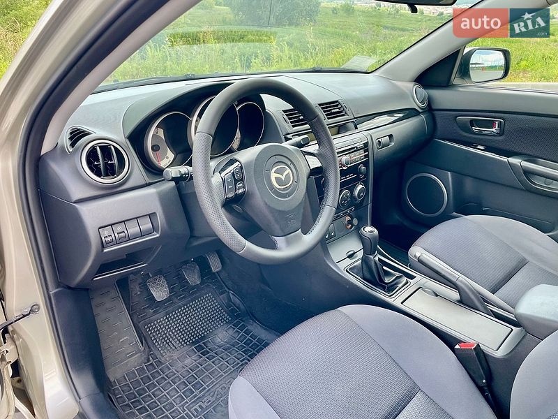 Седан Mazda 3 2008 в Киеве