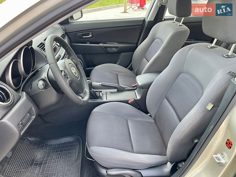 Седан Mazda 3 2008 в Киеве