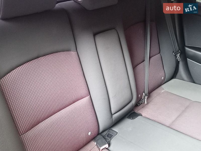 Хетчбек Mazda 3 2003 в Вінниці