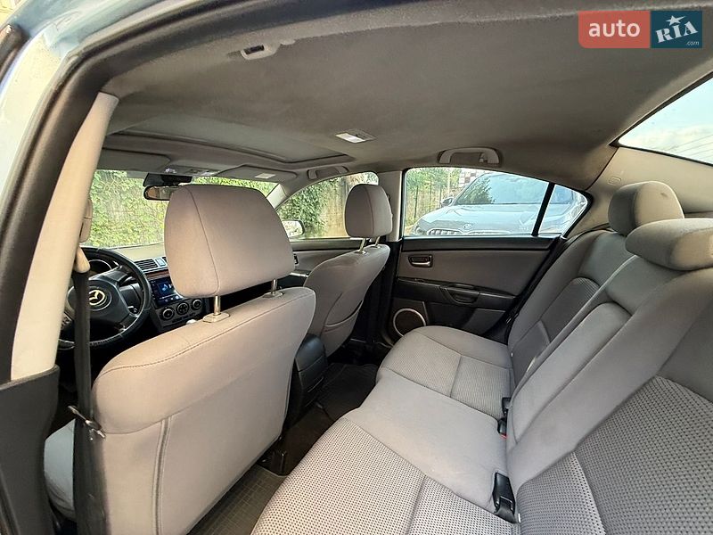 Седан Mazda 3 2008 в Одессе