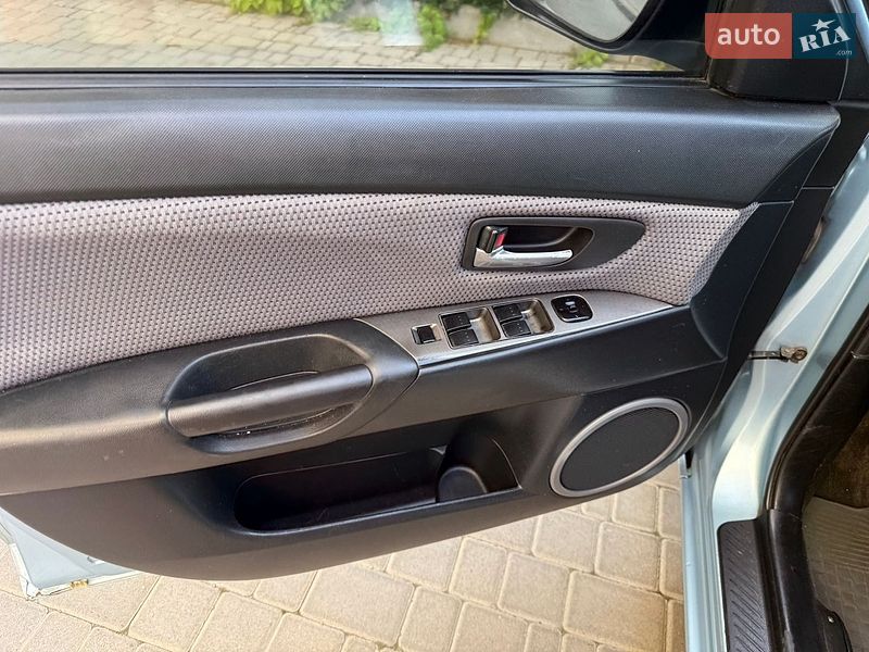 Седан Mazda 3 2008 в Одессе