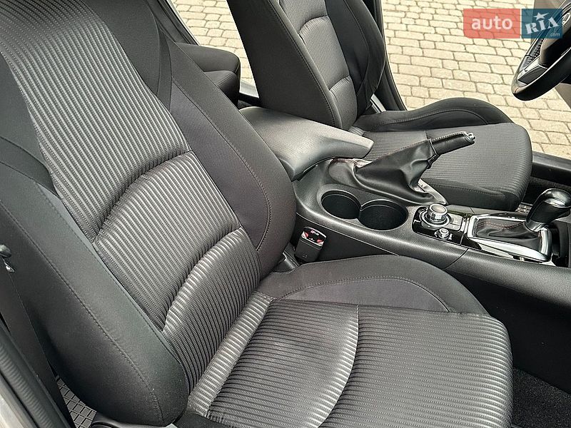 Хетчбек Mazda 3 2016 в Львові