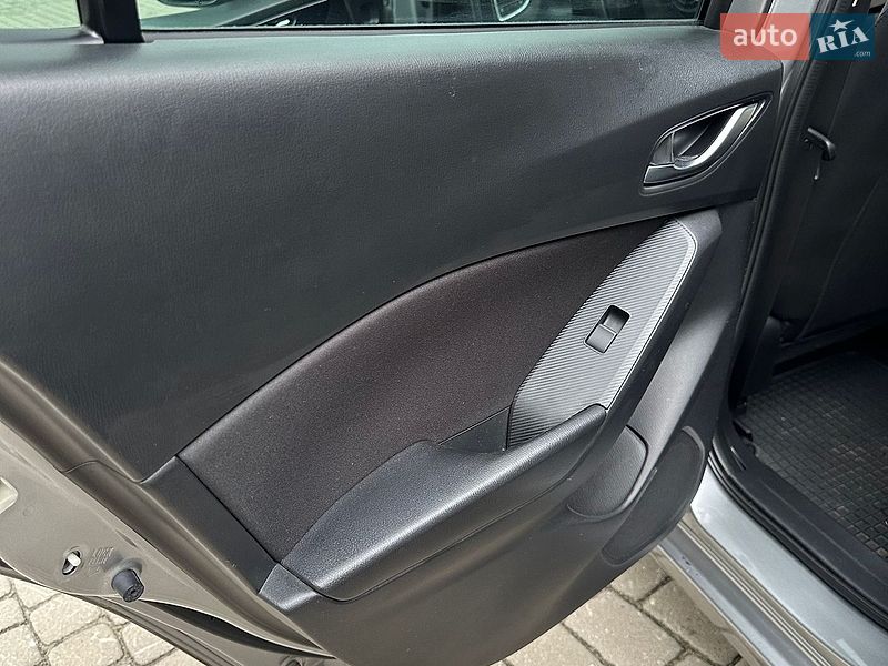 Хетчбек Mazda 3 2016 в Львові