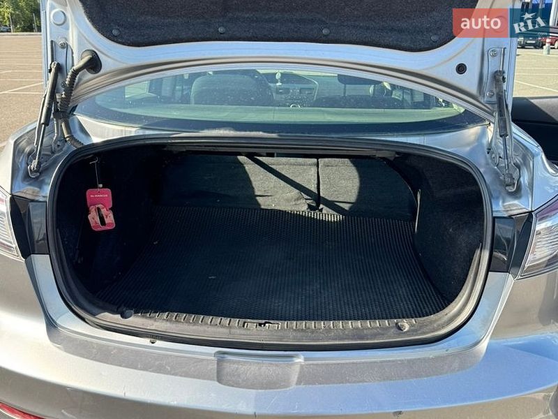 Седан Mazda 3 2012 в Киеве