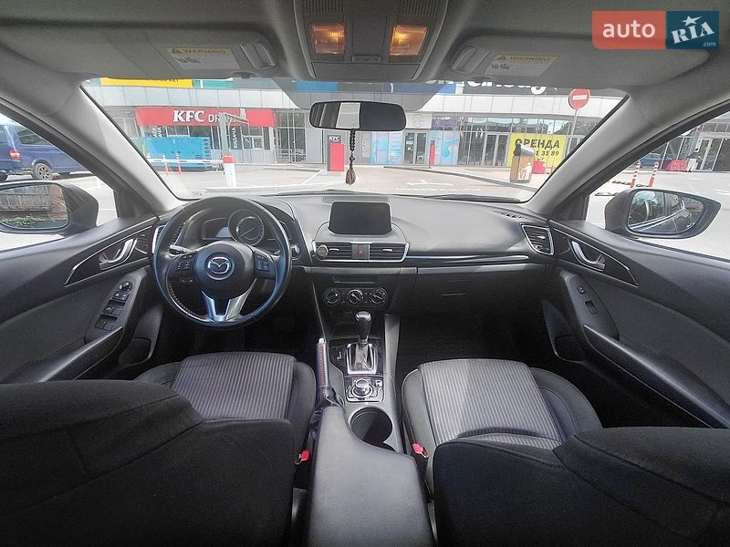 Седан Mazda 3 2014 в Києві