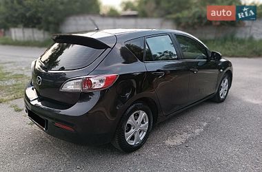 Хэтчбек Mazda 3 2012 в Днепре
