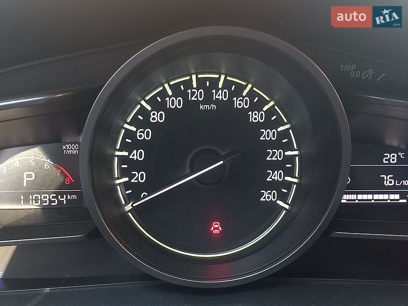 Седан Mazda 3 2016 в Мукачево