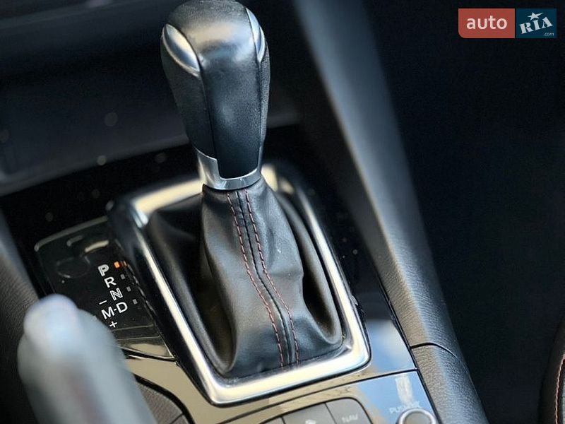Хэтчбек Mazda 3 2016 в Николаеве