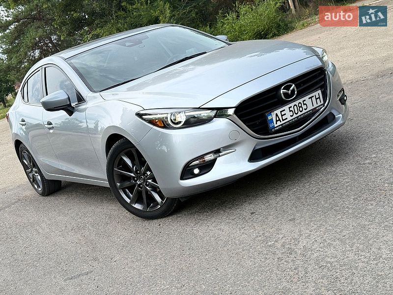 Mazda 3 2018