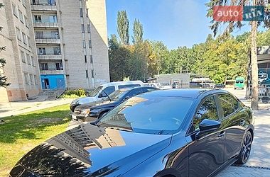 Седан Mazda 3 2018 в Дніпрі