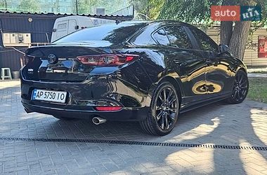 Седан Mazda 3 2018 в Дніпрі