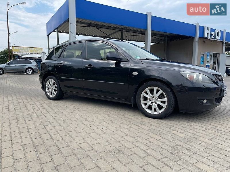 Хетчбек Mazda 3 2008 в Вараші фото 4 Хетчбек Mazda 3 2008 в Вараші