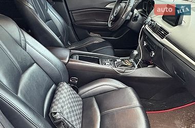 Седан Mazda 3 2018 в Харкові