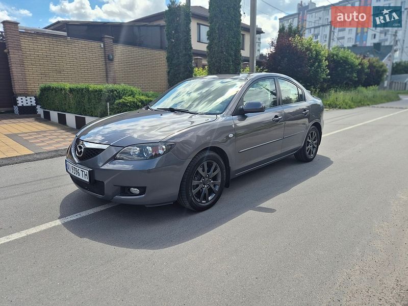 Седан Mazda 3 2008 в Петропавловской Борщаговке