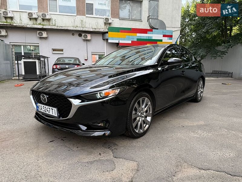 Седан Mazda 3 2020 в Киеве