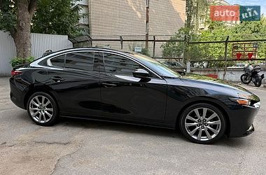 Седан Mazda 3 2020 в Киеве