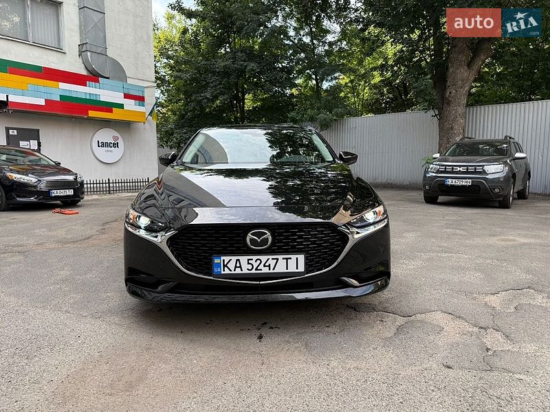 Седан Mazda 3 2020 в Киеве