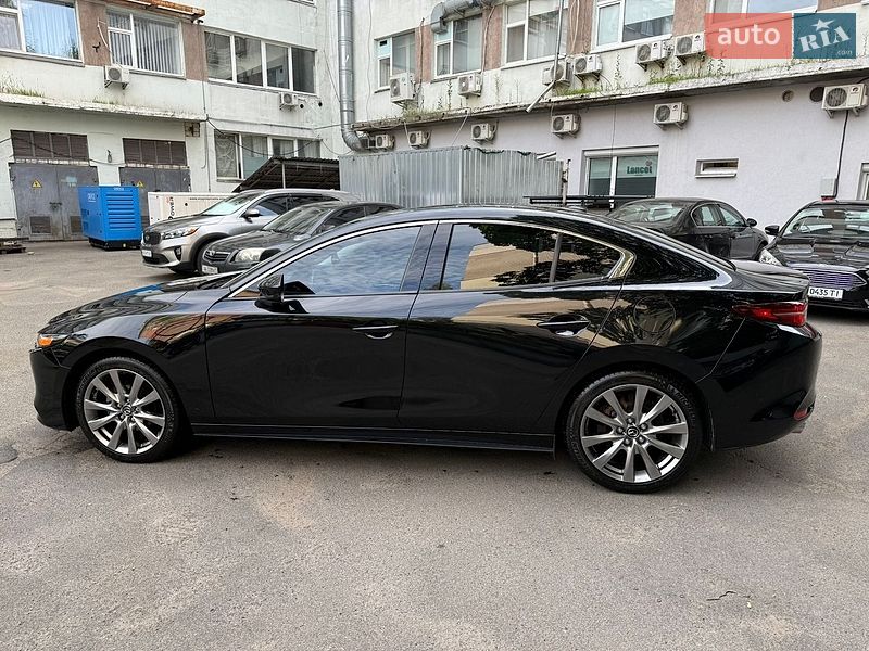 Седан Mazda 3 2020 в Киеве