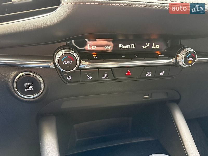 Седан Mazda 3 2020 в Киеве