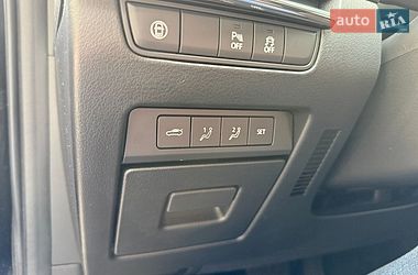 Седан Mazda 3 2020 в Киеве