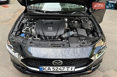 Седан Mazda 3 2020 в Киеве