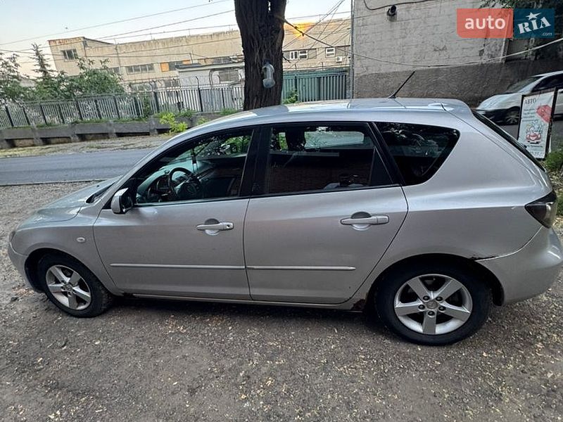 Хетчбек Mazda 3 2005 в Дніпрі