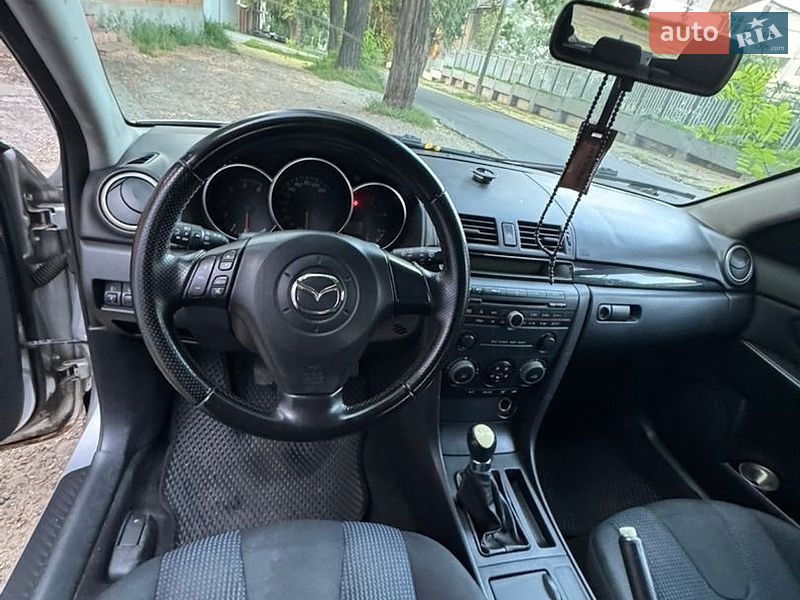 Хетчбек Mazda 3 2005 в Дніпрі