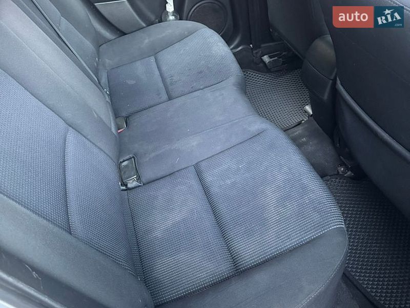 Хетчбек Mazda 3 2005 в Дніпрі