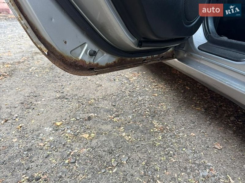 Хетчбек Mazda 3 2005 в Дніпрі