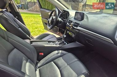 Седан Mazda 3 2017 в Львові