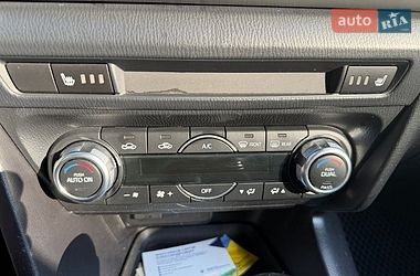 Седан Mazda 3 2018 в Киеве