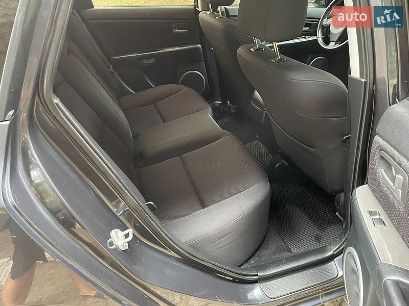 Хэтчбек Mazda 3 2006 в Тульчине