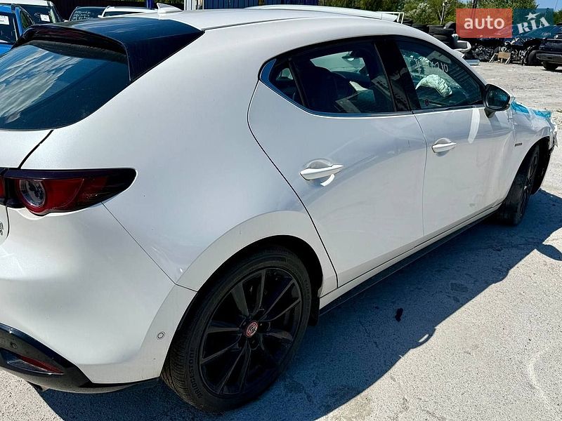 Хетчбек Mazda 3 2020 в Києві