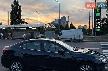 Седан Mazda 3 2016 в Киеве фото 3 Седан Mazda 3 2016 в Киеве