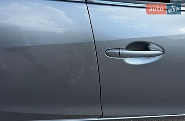 Седан Mazda 3 2015 в Кременчуці