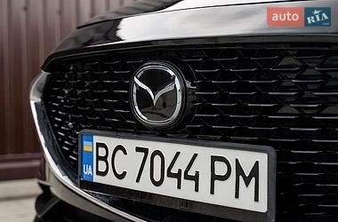 Седан Mazda 3 2020 в Львове
