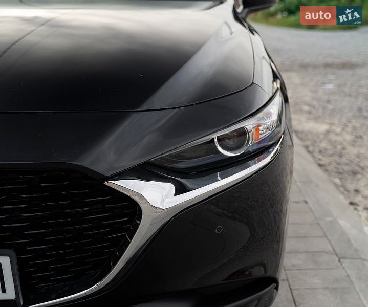 Седан Mazda 3 2020 в Львове