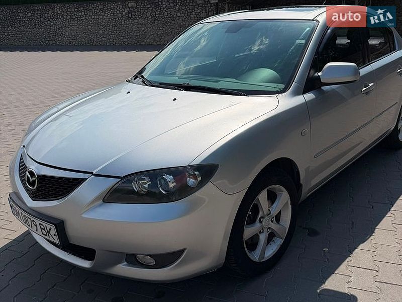Седан Mazda 3 2006 в Волочиську