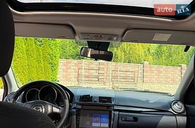 Седан Mazda 3 2006 в Волочиську