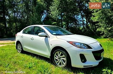 Седан Mazda 3 2012 в Сумах Седан Mazda 3 2012 в Сумах