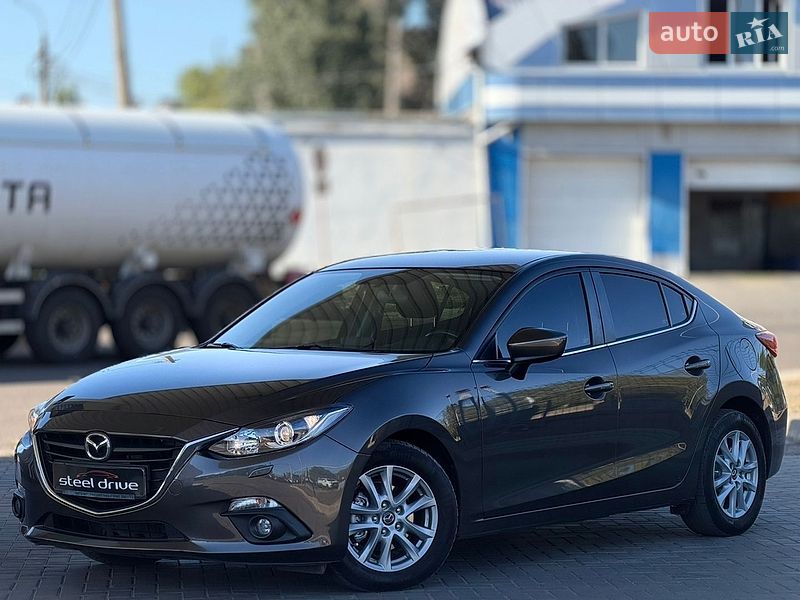 Mazda 3 2016