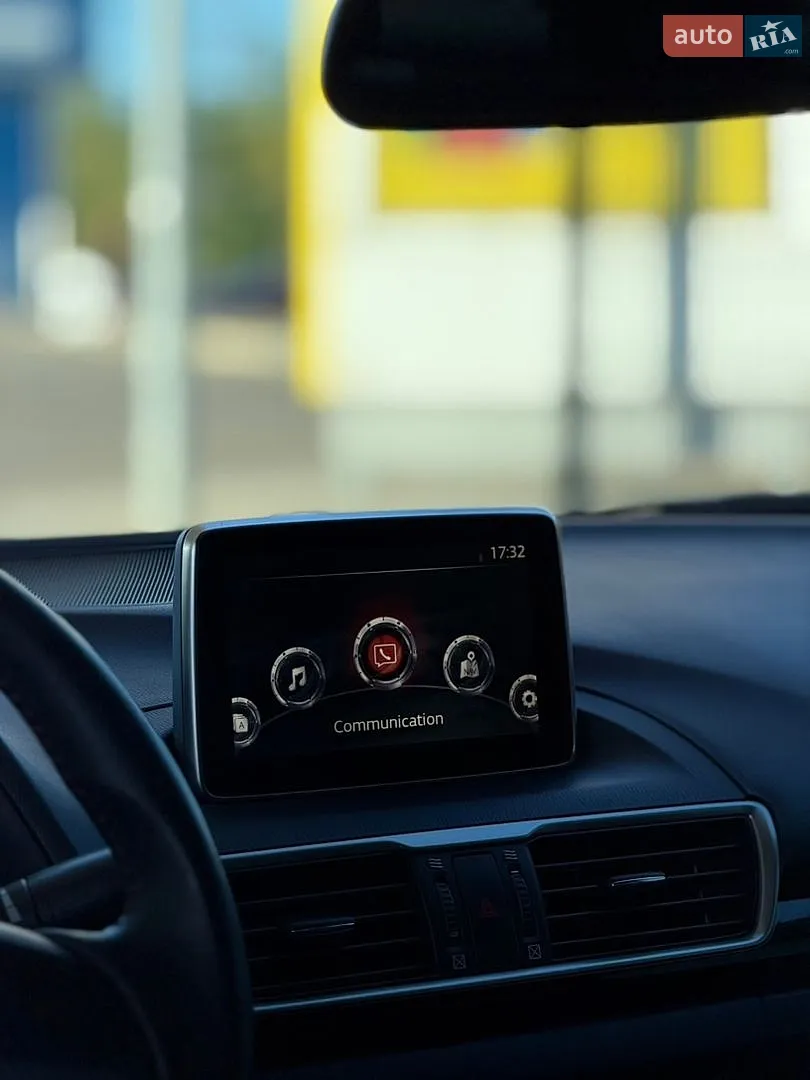 2016 Mazda 3 - мініатюра 16