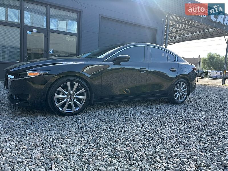 Седан Mazda 3 2021 в Києві