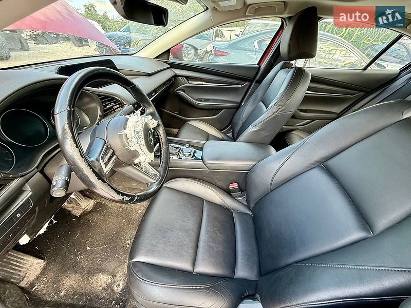 Седан Mazda 3 2021 в Киеве
