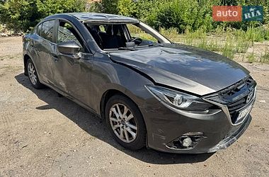 Седан Mazda 3 2016 в Киеве