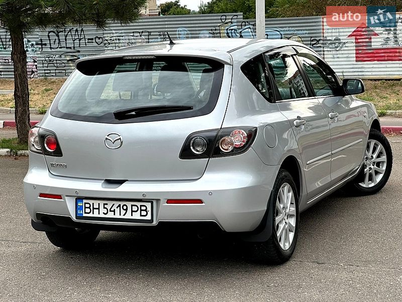 Хэтчбек Mazda 3 2008 в Николаеве