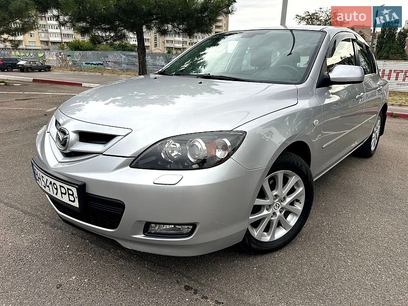 Хэтчбек Mazda 3 2008 в Николаеве
