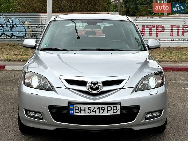 Хэтчбек Mazda 3 2008 в Николаеве