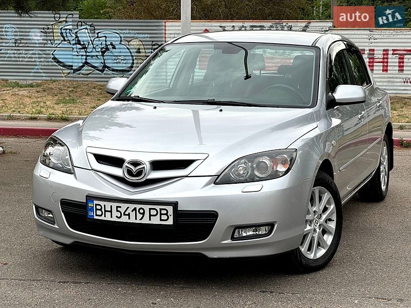 Хэтчбек Mazda 3 2008 в Николаеве