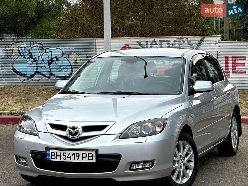 Хэтчбек Mazda 3 2008 в Николаеве
